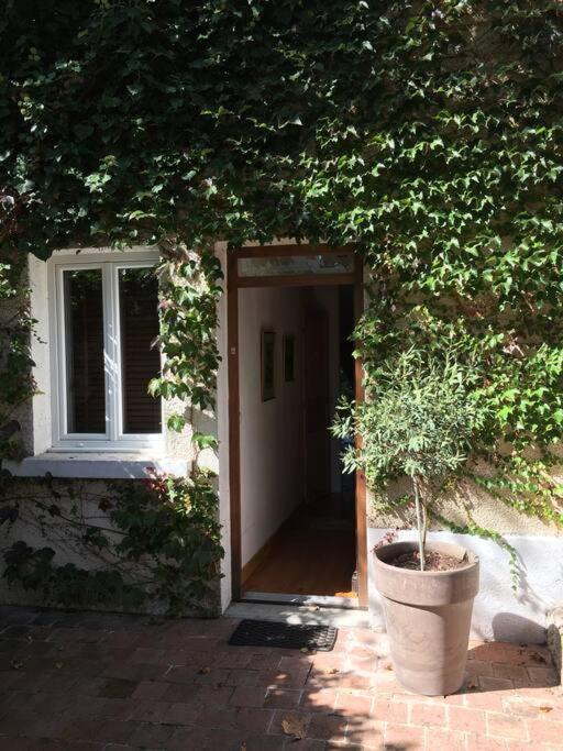 Ferienwohnung Studio Close Fourviere Very Quiet & Small Terrace Lyon Exterior foto